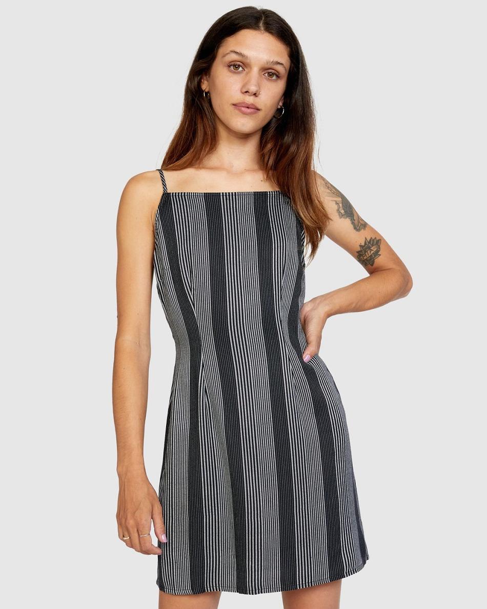 Black Rvca Timeout Women's Dress | PUSQX36752